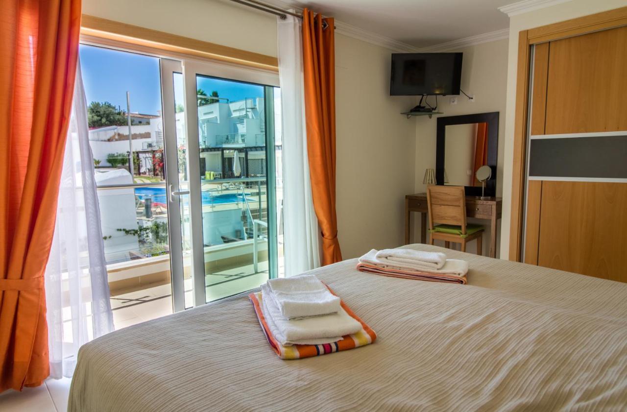 Cliff-Top Townhouse With Stunning Ocean Views Carvoeiro  Bagian luar foto