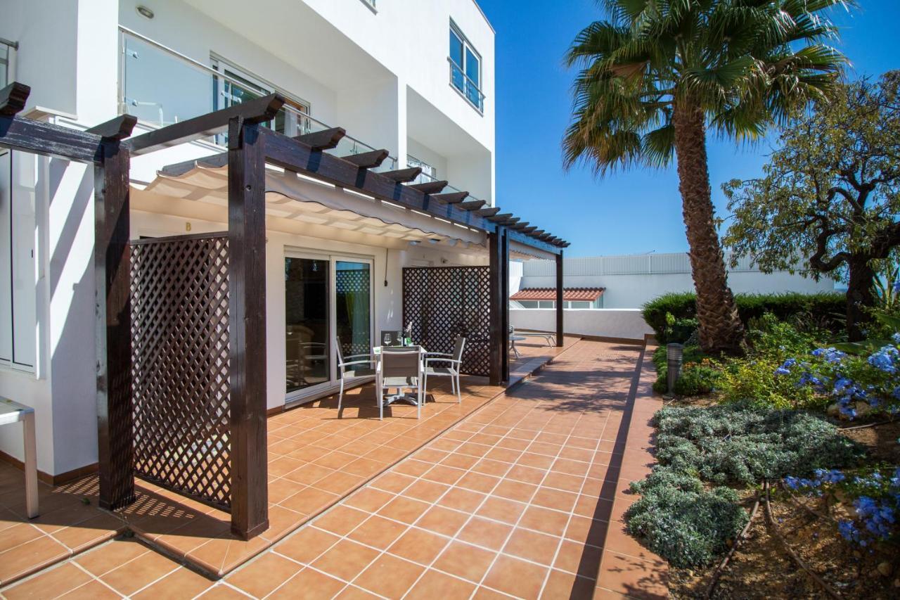 Cliff-Top Townhouse With Stunning Ocean Views Carvoeiro  Bagian luar foto
