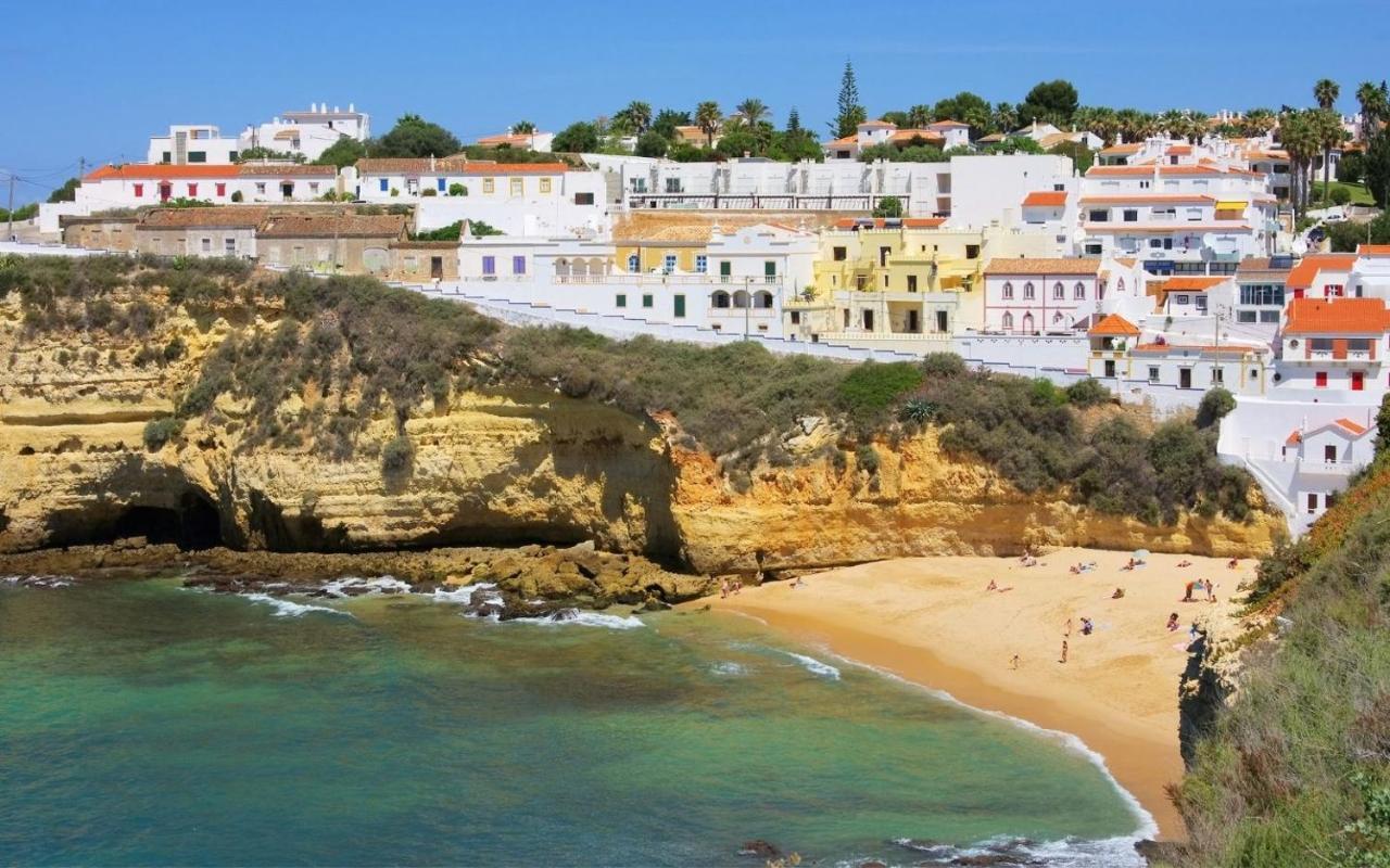Cliff-Top Townhouse With Stunning Ocean Views Carvoeiro  Bagian luar foto