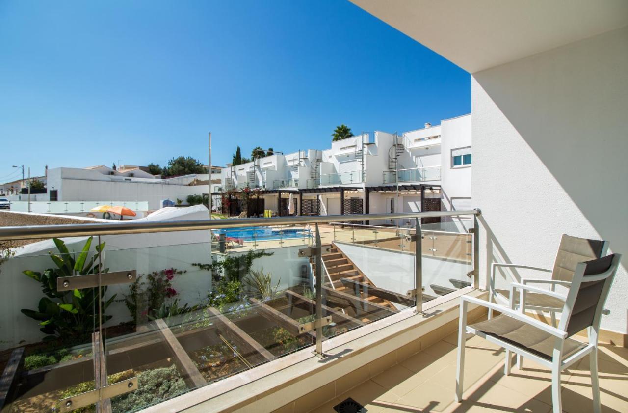 Cliff-Top Townhouse With Stunning Ocean Views Carvoeiro  Bagian luar foto