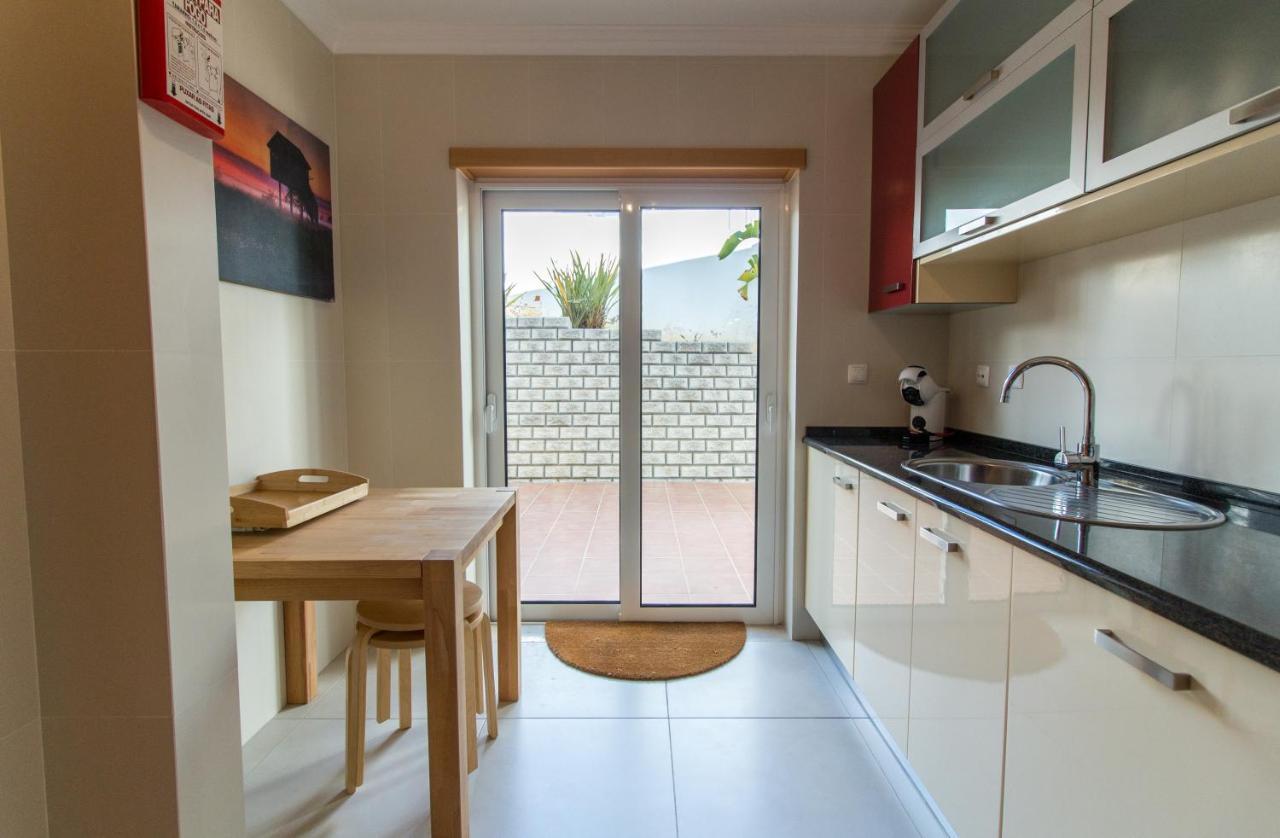 Cliff-Top Townhouse With Stunning Ocean Views Carvoeiro  Bagian luar foto